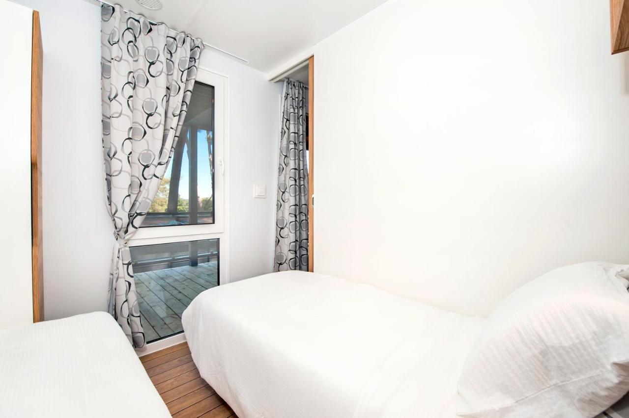 Pineta Mobile Home In Porton Biondi Camp Rovinj Exterior foto